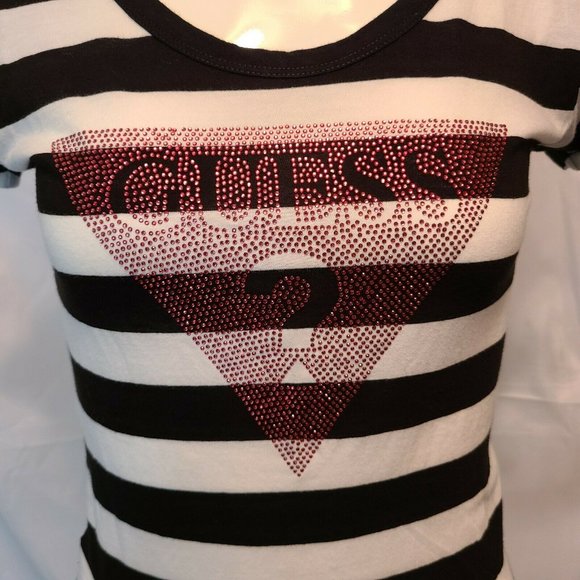 🌷 GUESS Triangle Logo XS Beaded black white - Picture 2 of 8